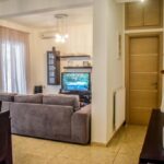 Dafnis House